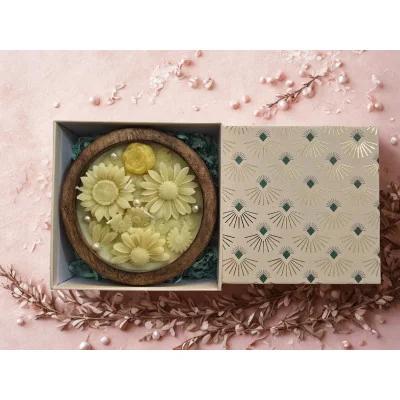 Wooden Urli Candle | Premium Beeswax Floral Gift by Cherrysh